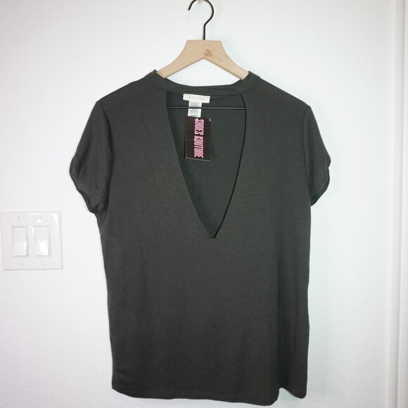 Mind Code Deep V Blouse - Picture 11 of 13